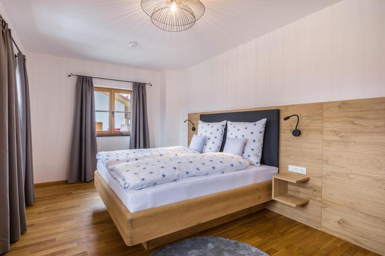 Schloeglhof Villa Гилхинг Екстериор снимка